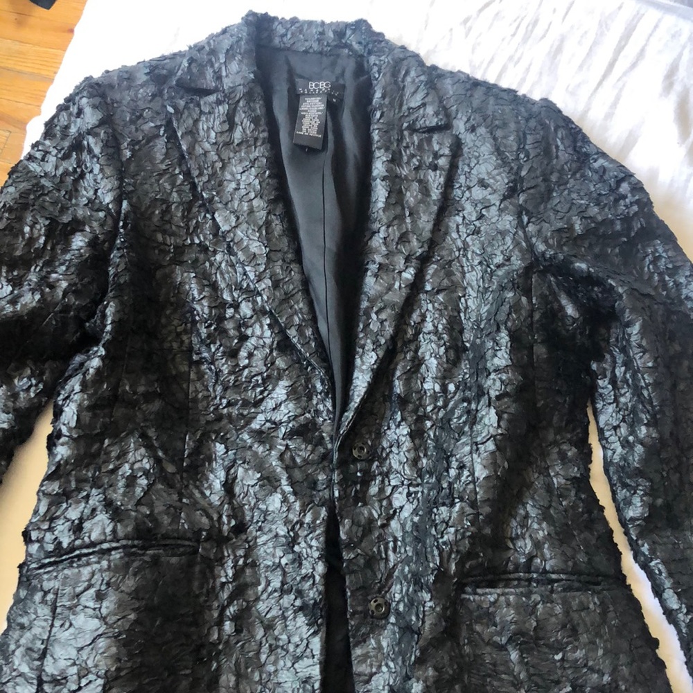 Bcbg wrinkle blazer